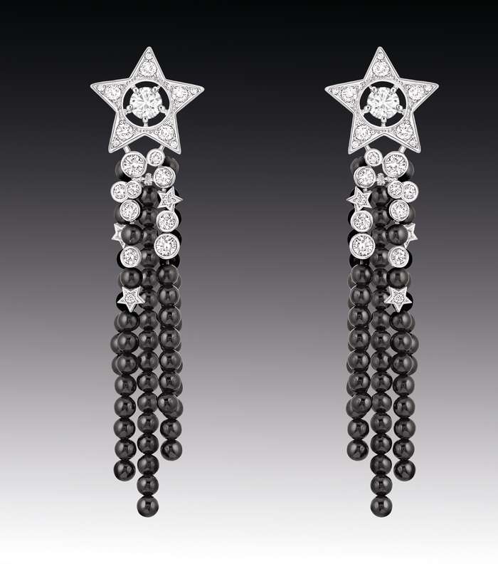 تألقي باقراط CHANEL من مجموعة Nuit De Diamants