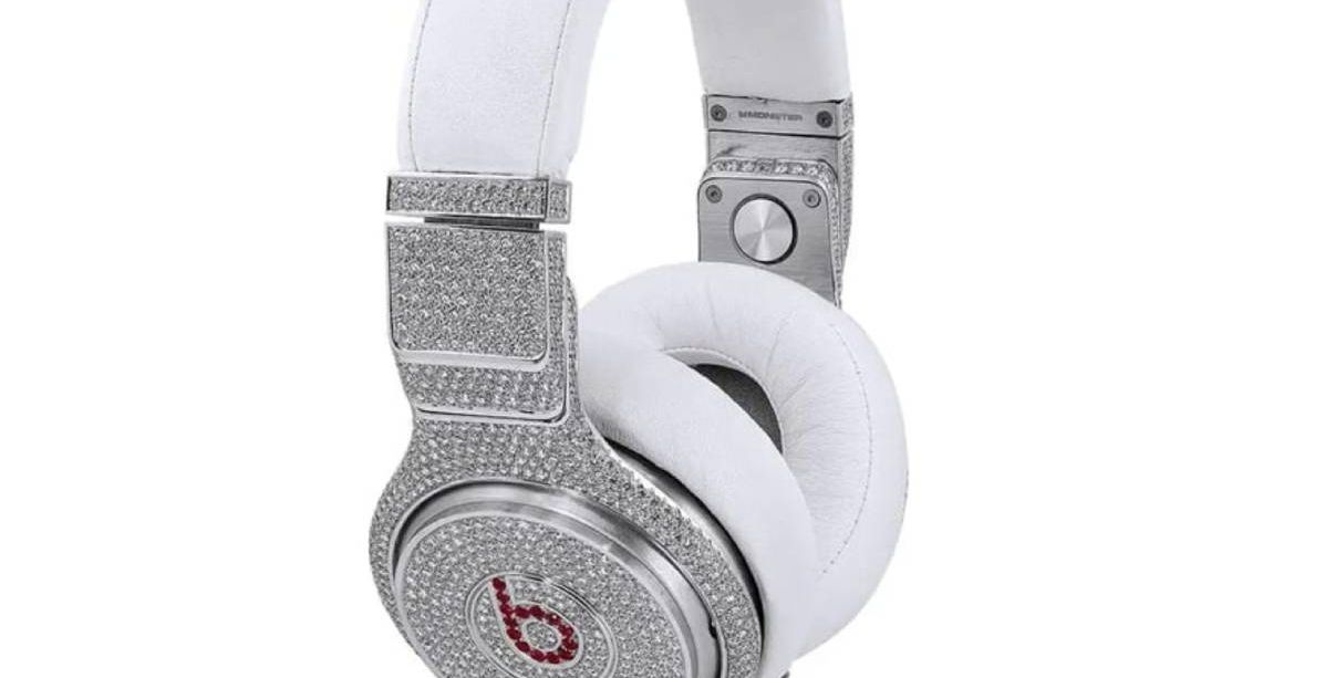 سماعات بيتس بسعر خيالي!