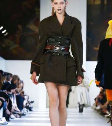 تعرفي على اخر صيحات الاكسسوارت مع مجموعة Maison Martin Margiela  الانيقة لشتاء 2017