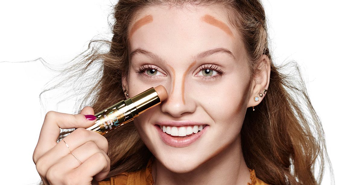 اكتشفي أحدث مستحضرات تحديد الوجه من Benefit