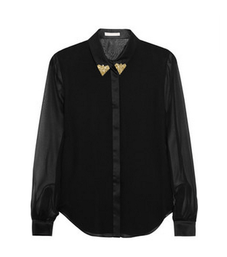 القمصان الحريريّة بين الربطة على العنق والقبّة المزيّنة