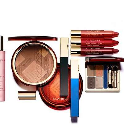 مجموعة ماكياج Colours of Brazil من Clarins لبشرة سمراء جذابة في أيّام العسل. 