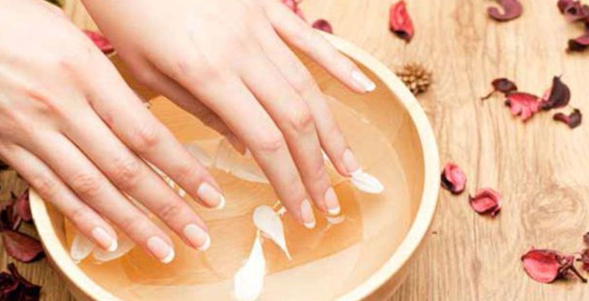 طريقة تفتيح اليدين طبيعيا