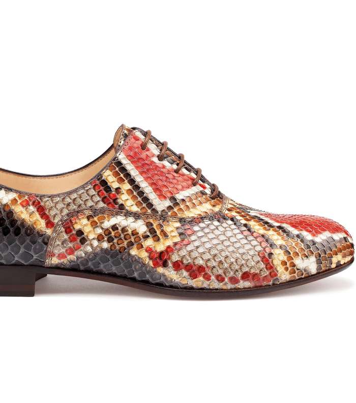 الحذاء الـ Brogue بجلد التمساح الملون من Santoni لصيف 2016