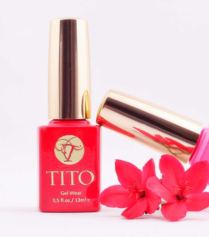 TITO Gel Wear Mani/Pedi من TIPS & TOES