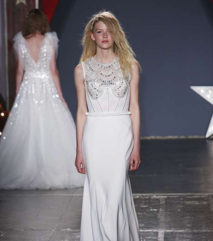 ثنائيّة البساطة والتميّز مع جيني بيكهام