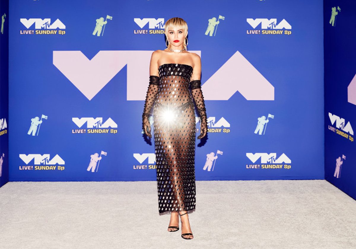 اسوا وافضل الاطلالات في حفل MTV Video Music Awards لعام 2020