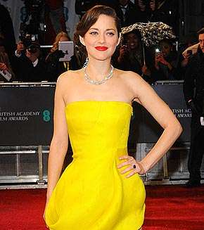 Marion Cotillard في فستان من ديور