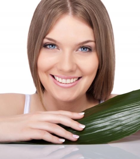 طرق تنظيف البشرة في البيت | خلطات لتقشير بشرة الوجه