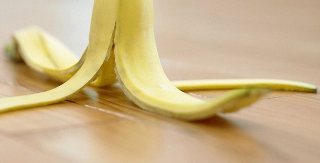 إستعمالات غريبة لقشر الموز | فوائد قشور الموز على الجمال والصحة والبيت