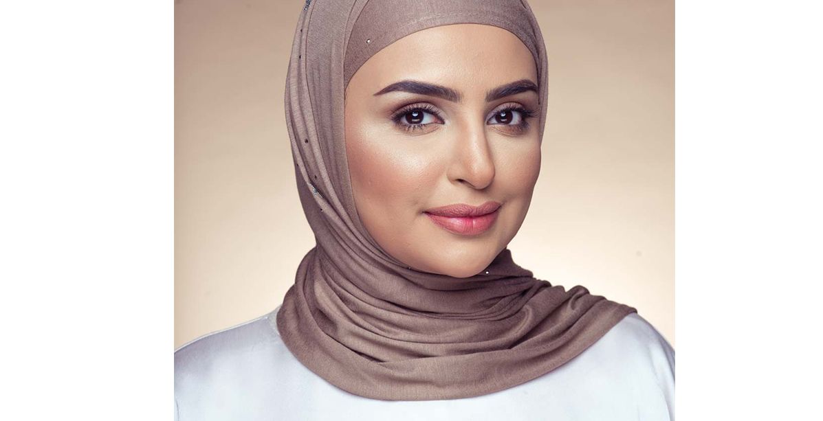 الكونتور والرفع والهايلايت باستخدام Miracle Contouring Palette من ماكس فاكتور