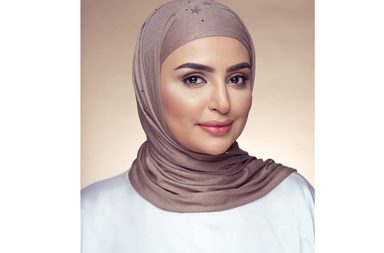الكونتور والرفع والهايلايت باستخدام Miracle Contouring Palette من ماكس فاكتور