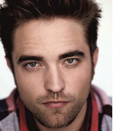 Robert Pattinson في إعلان ديور