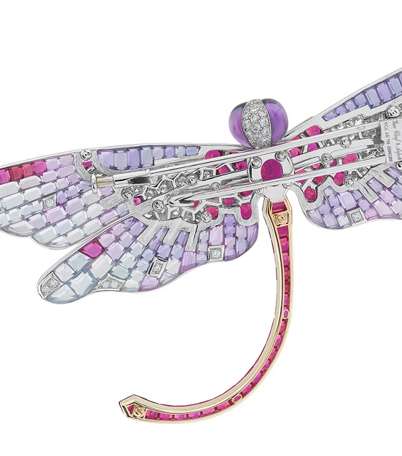 بالصور، إليك بروش Van cleef & arpels