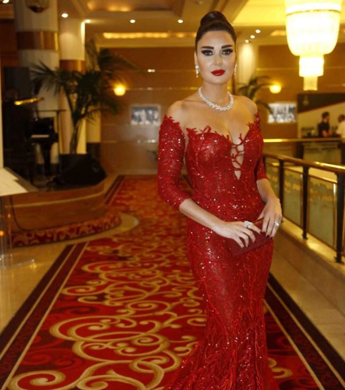 صور فستان سيرين عبد النور