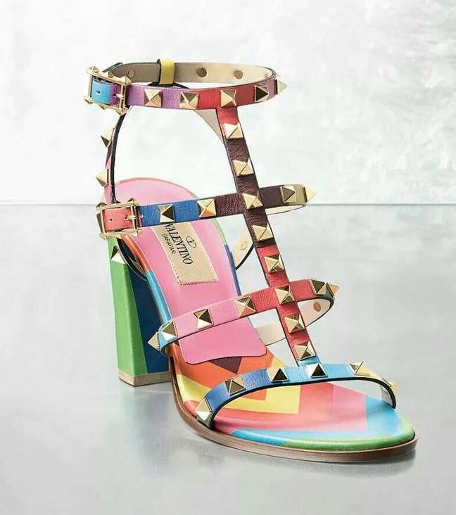 حذاء بكعب عريض Block heels من فالينتينو من مجموعة Rainbow