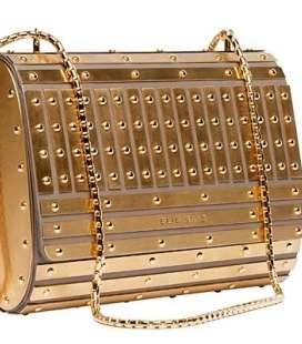 أجمل الحقائب من إيلي صعب لربيع 2013