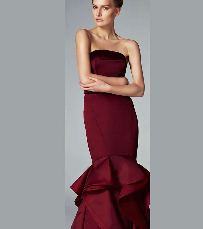 تألقي فستان عنابي يبهر من حولك