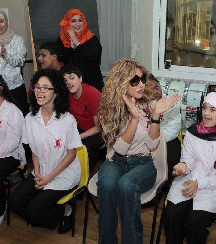 نوال الزغبي في مركز راشد الخيري للأطفال