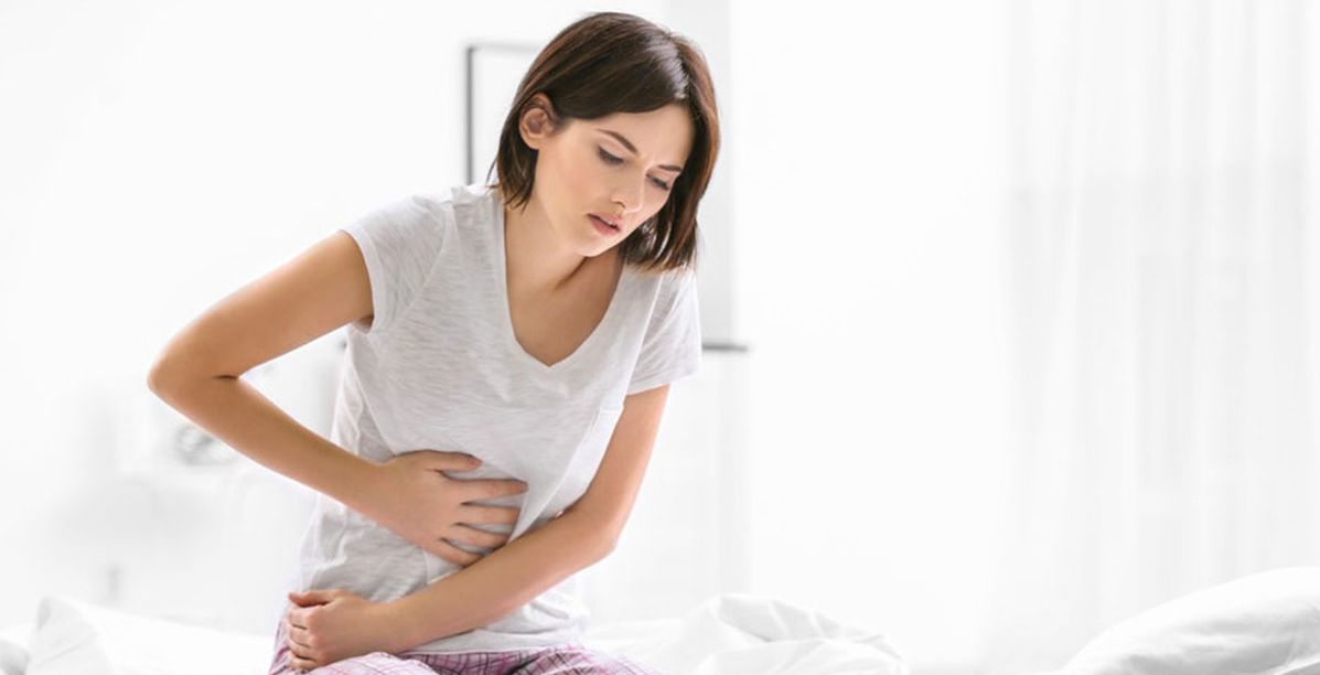 ابرز اسباب الم اسفل البطن اثناء الدورة الشهرية وعلاجها