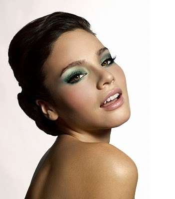 المكياج الأخضر للمناسبات