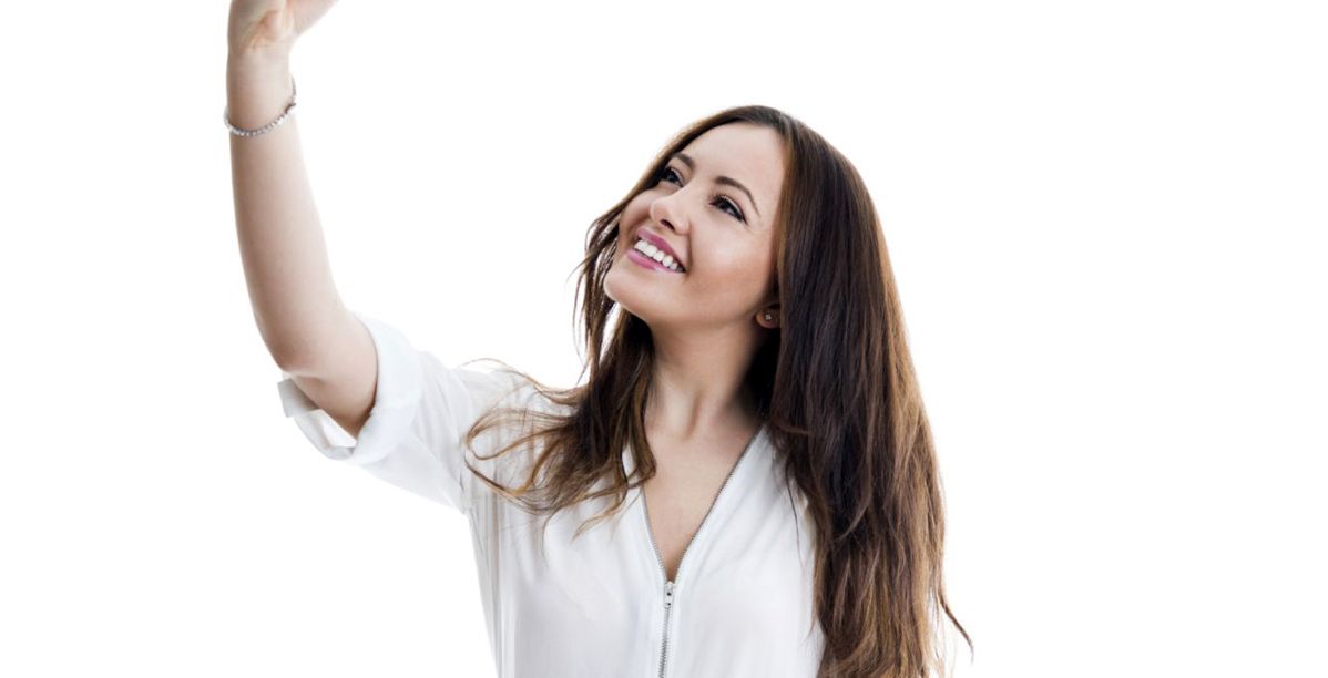 ما هي أخطاء الماكياج التي تدمر إطلالتك في الصور؟