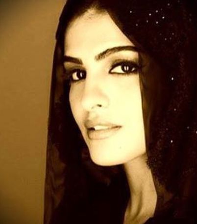 أجمل إطلالات أميرة الطويل