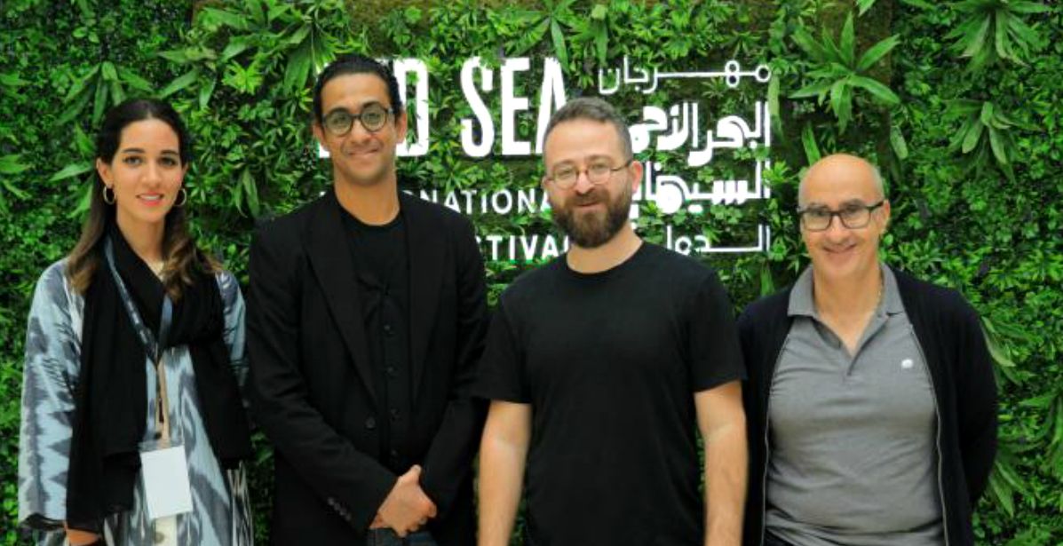 انطوان خليفة وحمود صباغ والمخرج مروان الحامد ومديرة سوق مهرجان البحر الأحمر السينمائي 