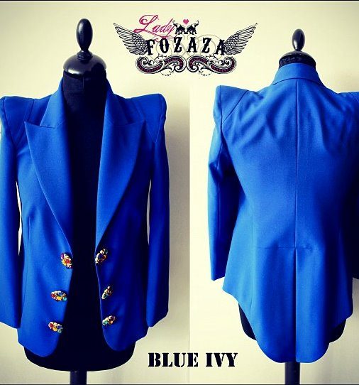 اختاري ستراتك من تصميم العنود بدر وأضيفي لمسة مميّزة إلى مظهرك