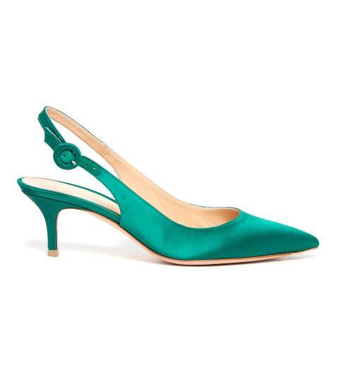 حذاء جيانفيتو روسي الحريري بكعب الـ Kitten Heels