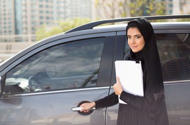 خطوات تقديم رخصة قيادة للنساء في السعودية