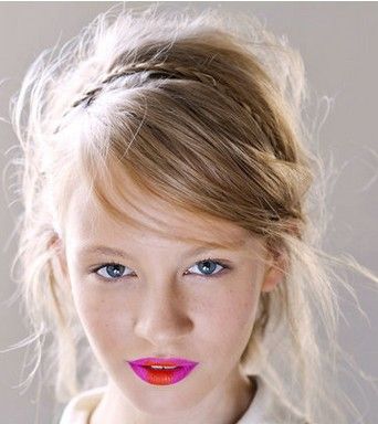 مفارقة البرتقالي والفوشيا مع Holly Folton