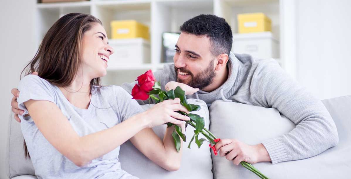 تصرفات غريبة يحبها شريكك فيك