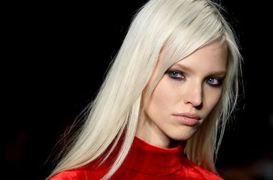 صور لوكات مكياج وشعر  أسبوع الموضة في لندن خريف وشتاء 2015