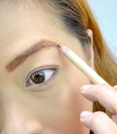 صور رسم الحواجب