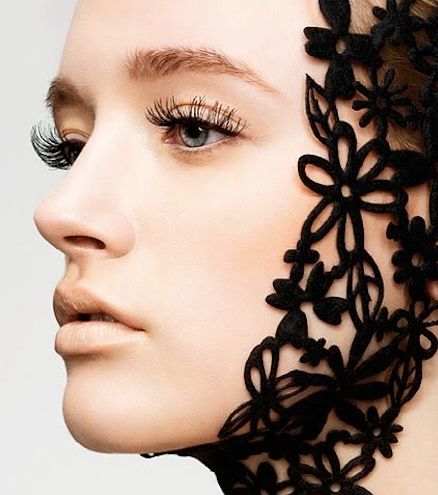 رموشك طبيعية بالماسكارا