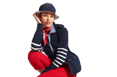 تصاميم ملابس واكسسوارات لربيع وصيف 2020 من وحي عالم البحارة