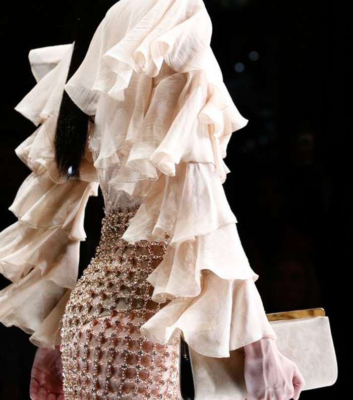 بلايز شتاء 2016 بين العصرية والرسمية