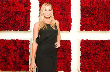 مارغو روبي: الوجه الجديد لعطر deep euphoria من Calvin Klein