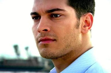 شاتاي أولسوي "أمير" يخرج من السجن بعد إعلان براءته