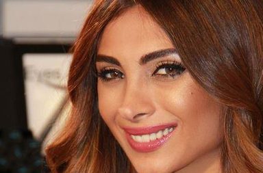 كل ما تحتاجينه من معلومات وأخبار وصور ومراجع عن   ألين وطفا 