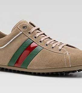 حذاء رياضي ويليق بالمناسبات العادية من Gucci