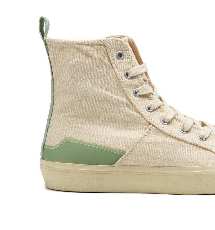 الحذاء الرياضي العالي High top sneakers من مانجو لصيف 2019