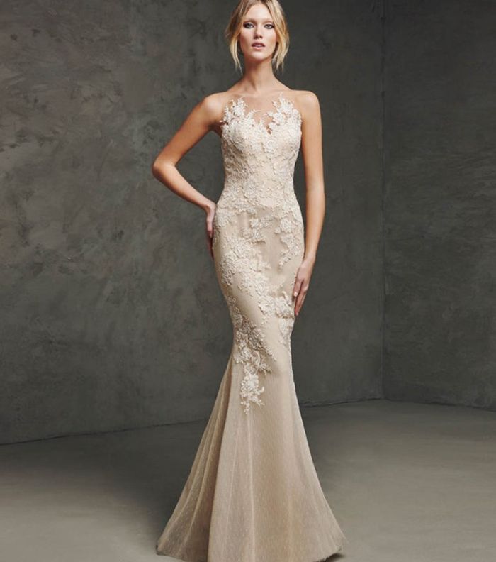 موديلات فساتين سهرة ناعمة وفخمة وطويلة روعه