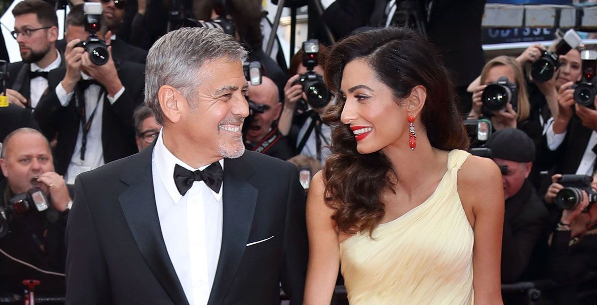 أمر غريب حصل عند اللقاء الاول بين جورج كلوني وأمل علم! ما علاقة والديه؟