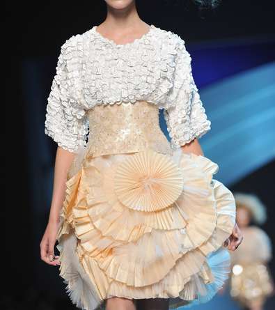 فستان فريد التصميم من مجموعة Dior لخريف وشتاء 2011-2012