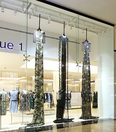 صور مجموعة Erdem لربيع وصيف 2015 في Boutique 1