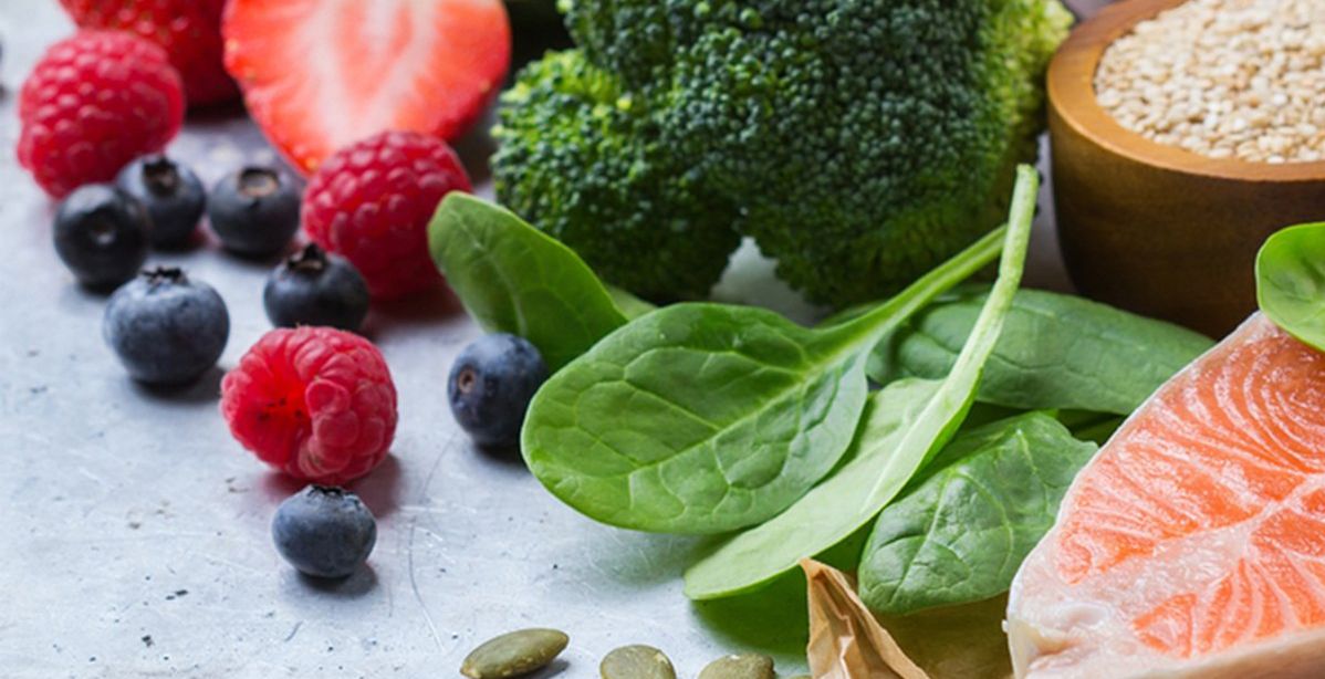 أنواع الطعام والفاكهة التي تقضي على الكوليسترول