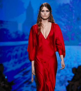 موضة الفستان الحريري من البيرتا فيريتي لشتاء 2017