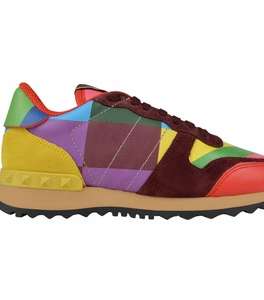 من مجموعة Rainbow، اليك موضة الحذاء الرياضي من فالينتينو